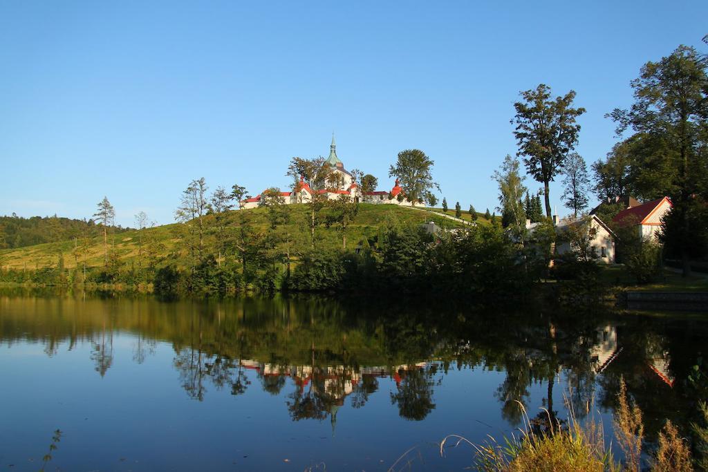 Hotel a Hostinec Tálský mlýn Žďár nad Sázavou Exterior foto