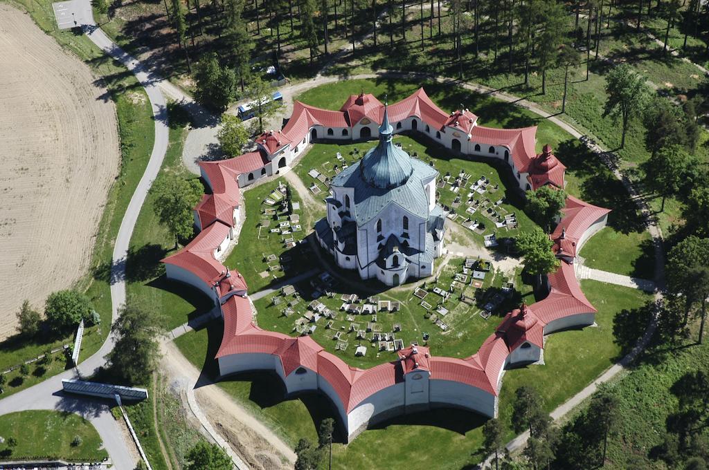 Hotel a Hostinec Tálský mlýn Žďár nad Sázavou Exterior foto